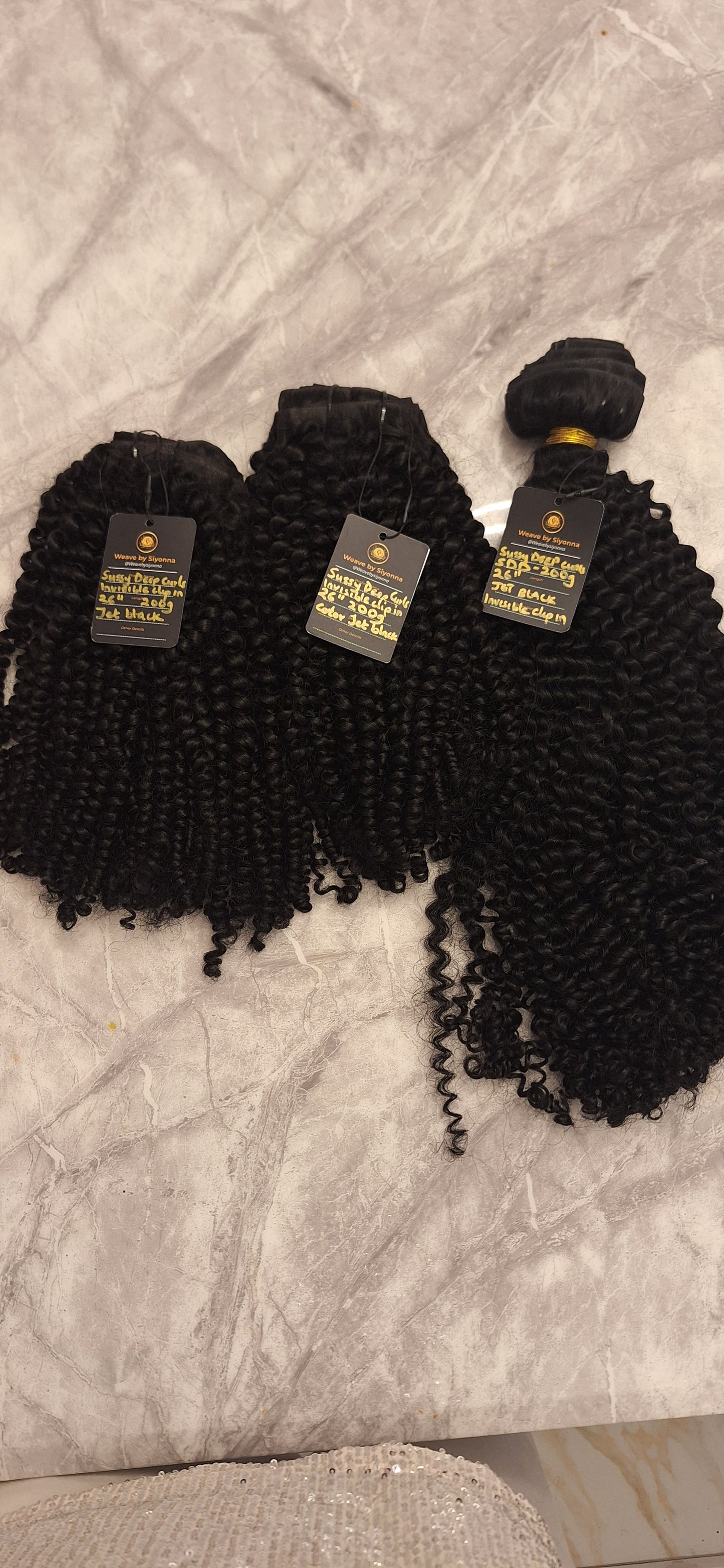 Ready to ship: Sussy Deep curls invisible clip in - Natural color 1b