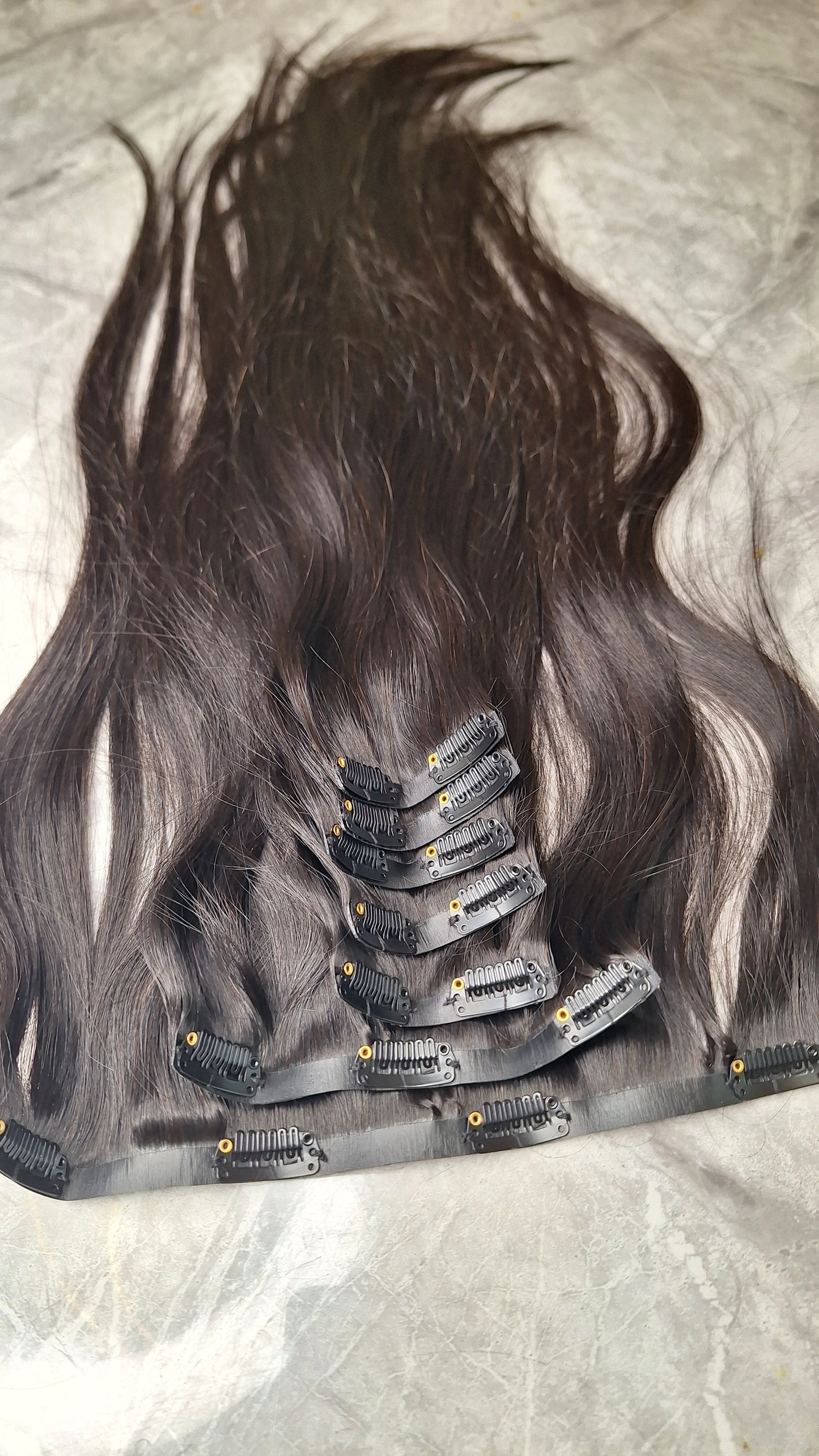 Straight clip-in set-Natural color