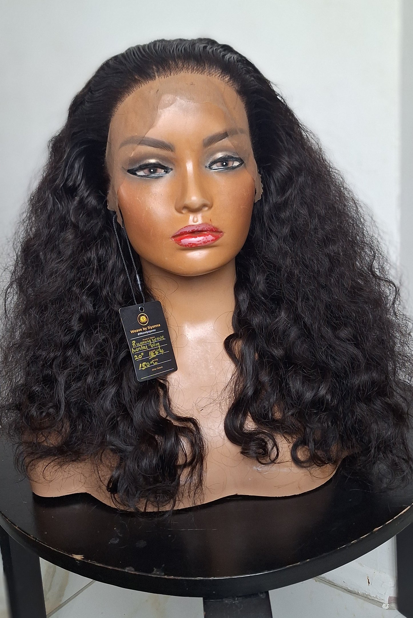 Ready to ship: Running wave frontal Wig
