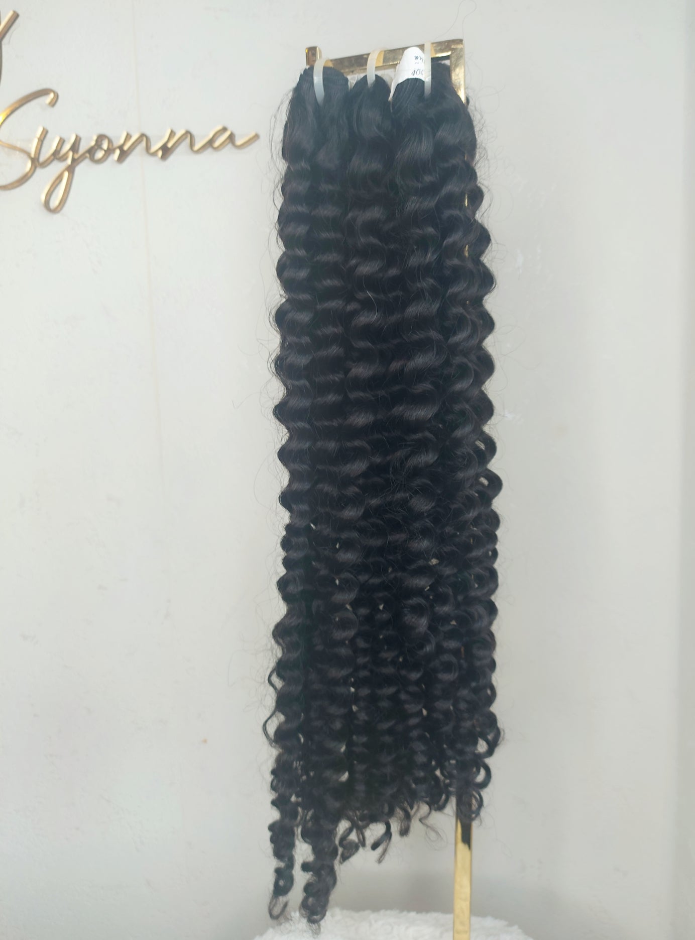 Ready to ship: Sussy deep curls - Natural color 1b