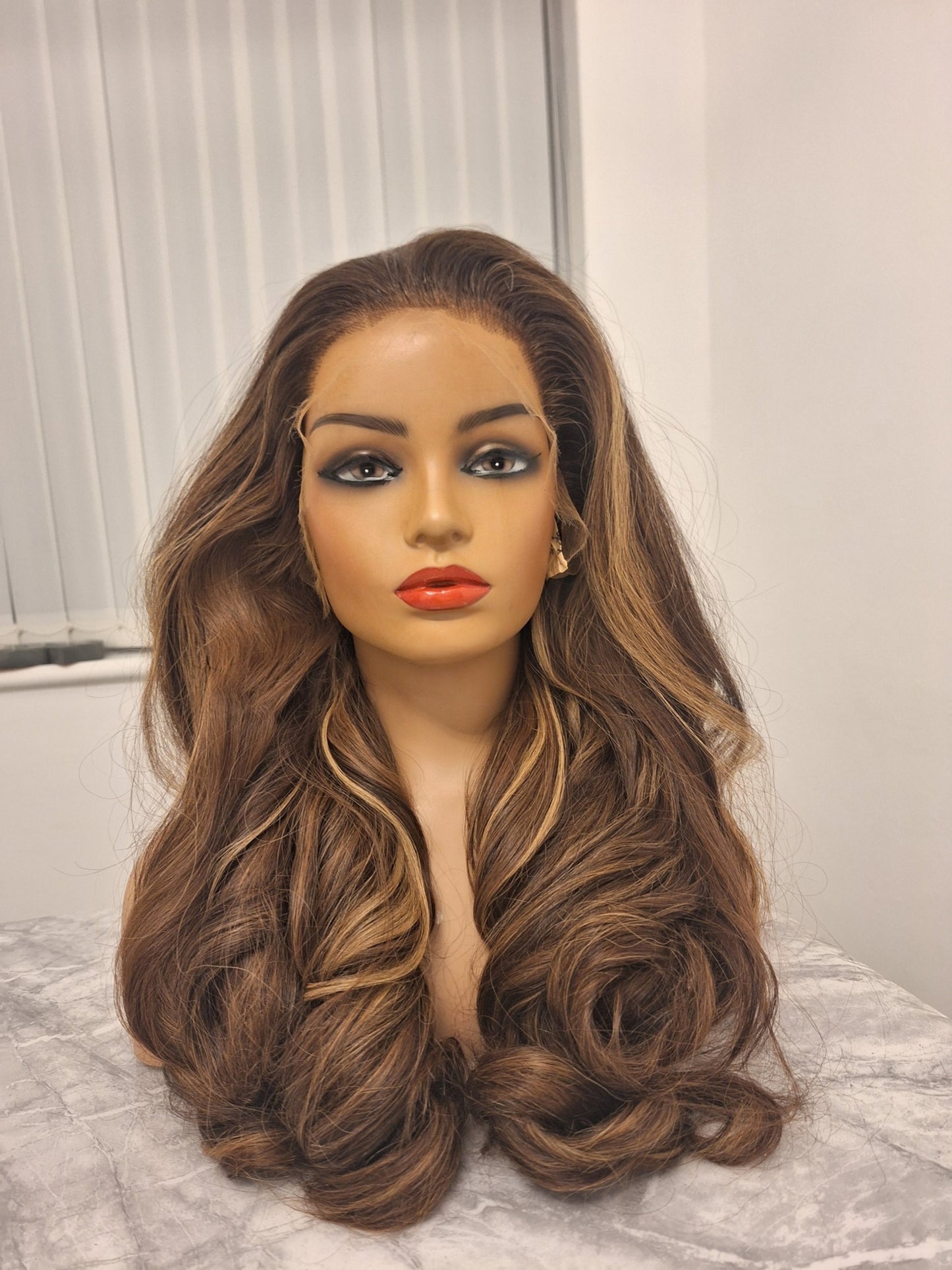 Molly Wig - Virgin hair