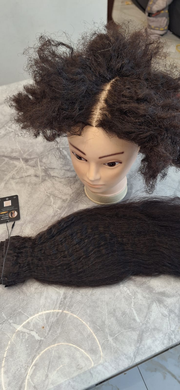 Kinky straight invisible clip in   - natural color 1b