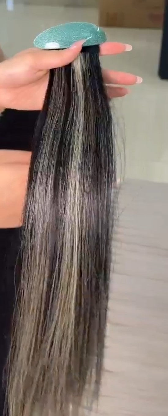 Bone straight clip ponytail - color 1b/28